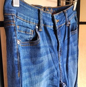 Junior Mostly Cotton Mid-Rise Jeans